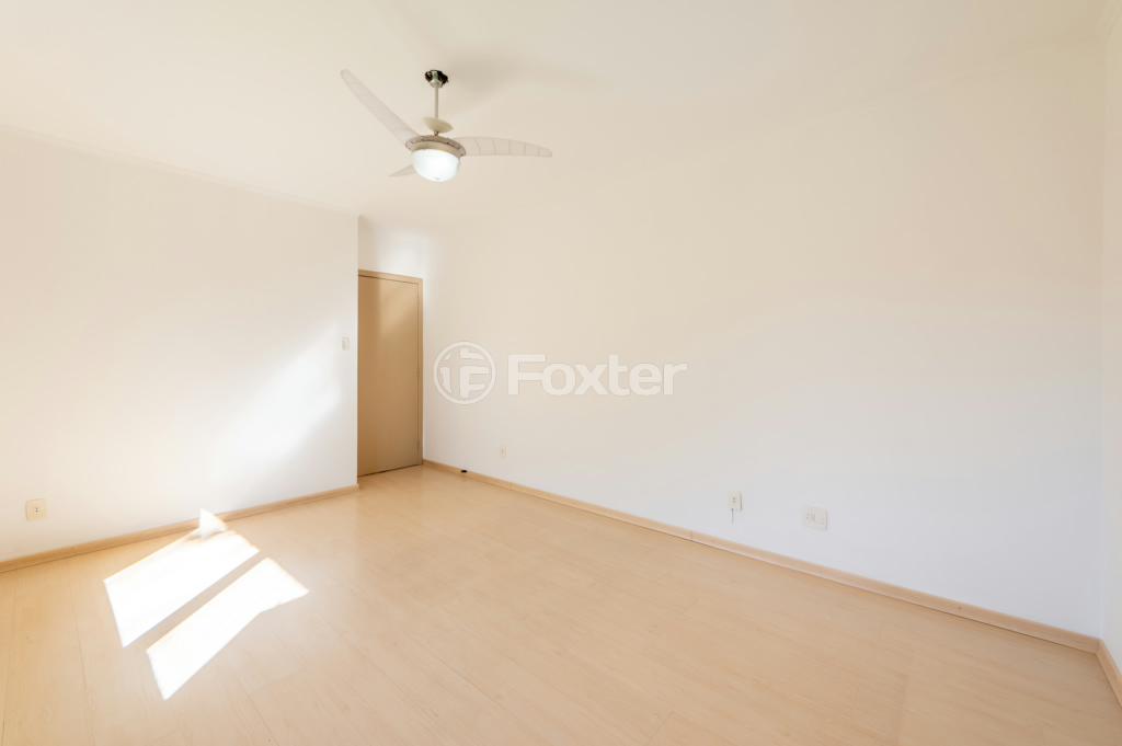 Casa à venda com 4 quartos, 200m² - Foto 20