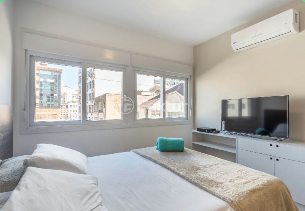 Apartamento à venda com 1 quarto, 30m² - Foto 2