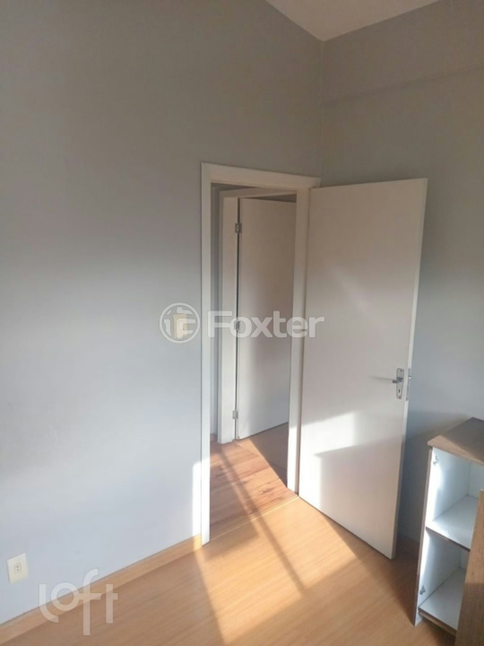 Apartamento à venda com 2 quartos, 44m² - Foto 18