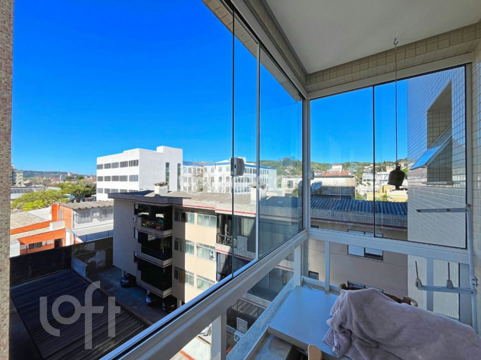 Apartamento à venda com 2 quartos, 86m² - Foto 32