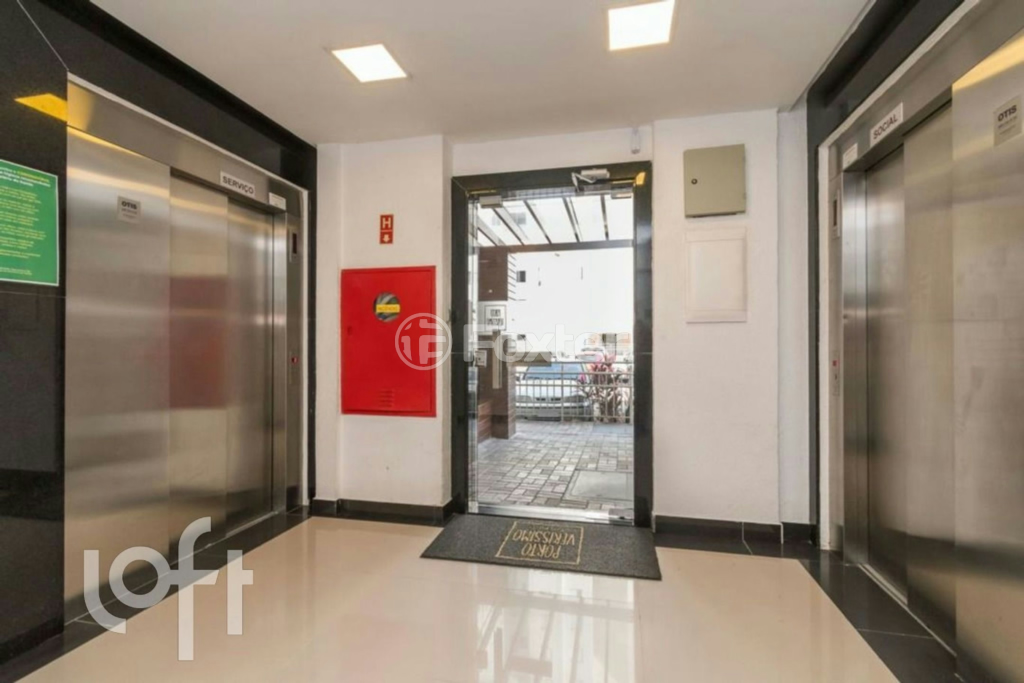 Apartamento à venda com 2 quartos, 44m² - Foto 18