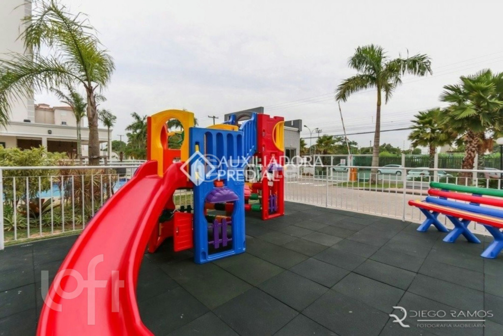 Apartamento à venda com 2 quartos, 44m² - Foto 25