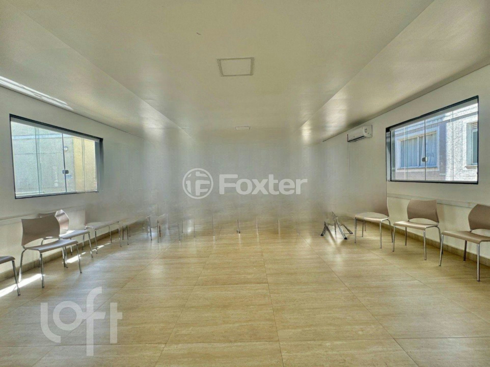 Apartamento à venda com 2 quartos, 44m² - Foto 22