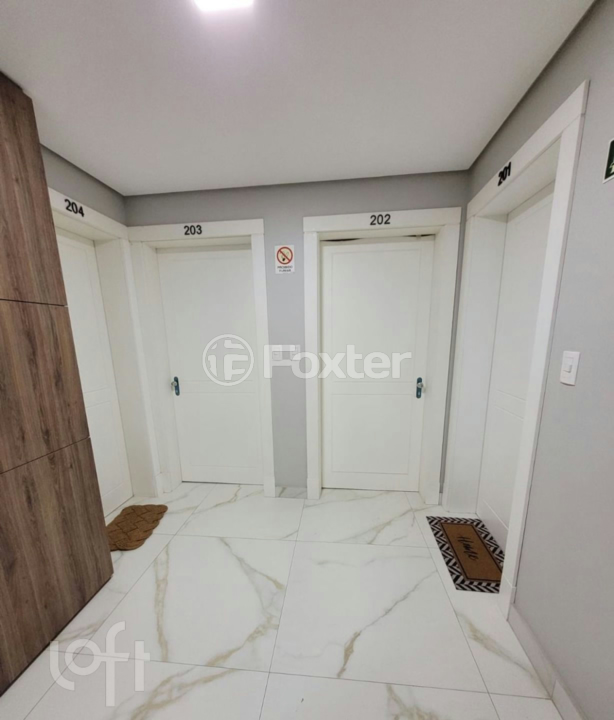 Apartamento à venda com 3 quartos, 102m² - Foto 1