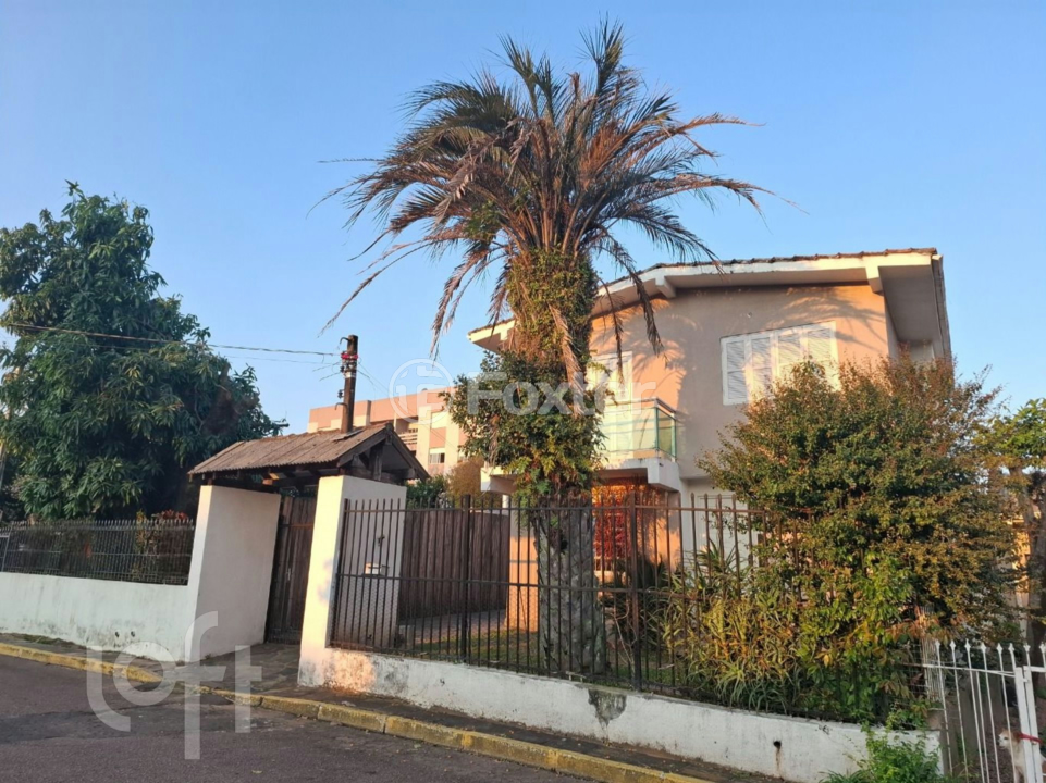 Casa à venda com 6 quartos, 362m² - Foto 31