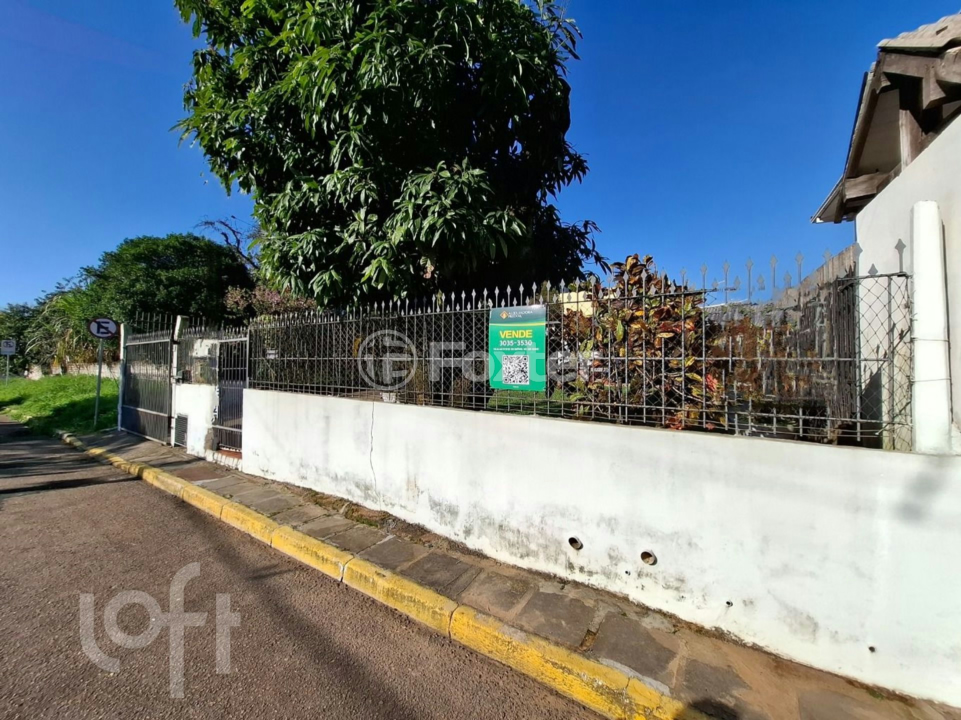 Casa à venda com 6 quartos, 362m² - Foto 2