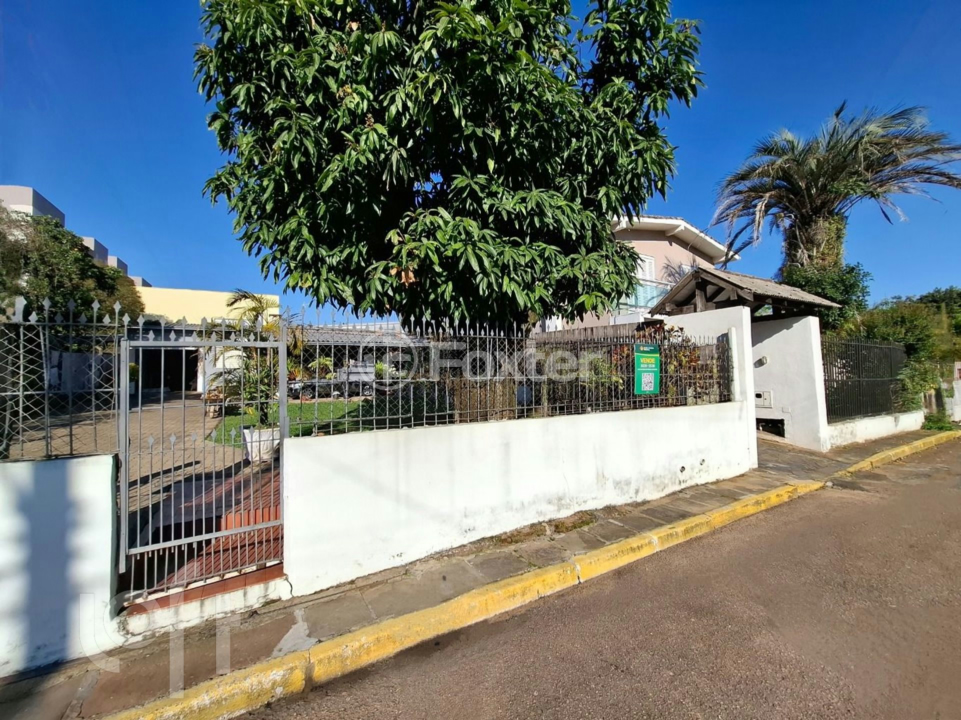 Casa à venda com 6 quartos, 362m² - Foto 74