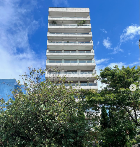 Apartamento à venda com 3 quartos, 157m² - Foto 18