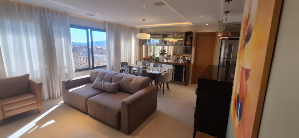 Apartamento à venda com 3 quartos, 104m² - Foto 2