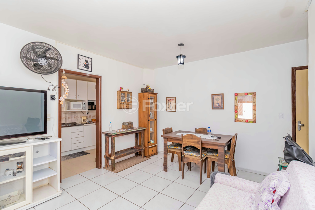 Apartamento à venda com 2 quartos, 70m² - Foto 4