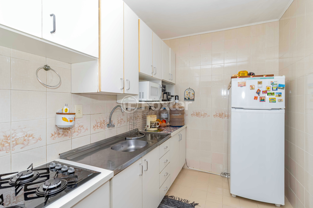 Apartamento à venda com 2 quartos, 70m² - Foto 21