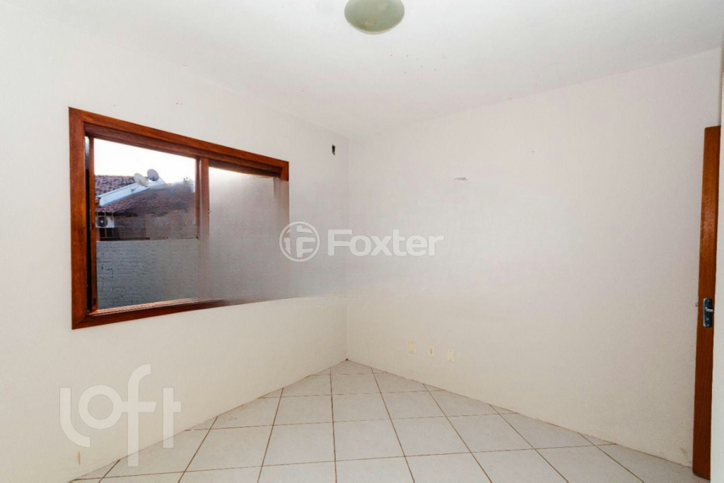 Casa à venda com 3 quartos, 61m² - Foto 13