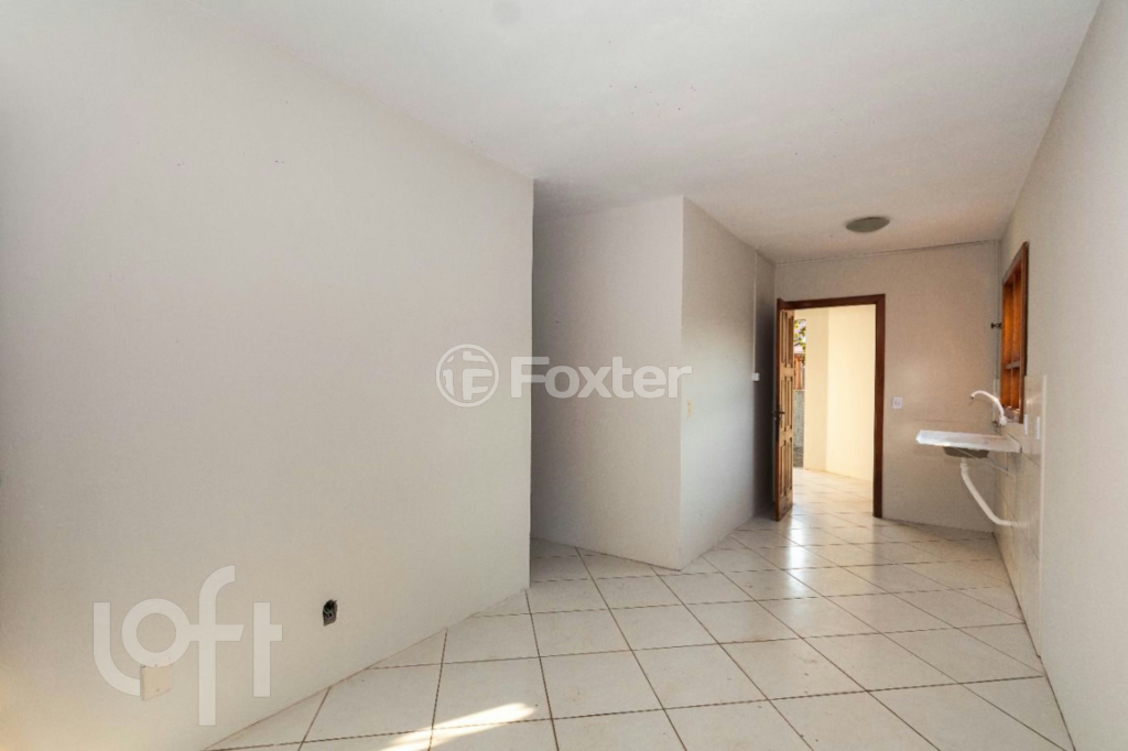 Casa à venda com 3 quartos, 61m² - Foto 3