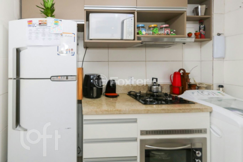 Apartamento à venda com 2 quartos, 41m² - Foto 17