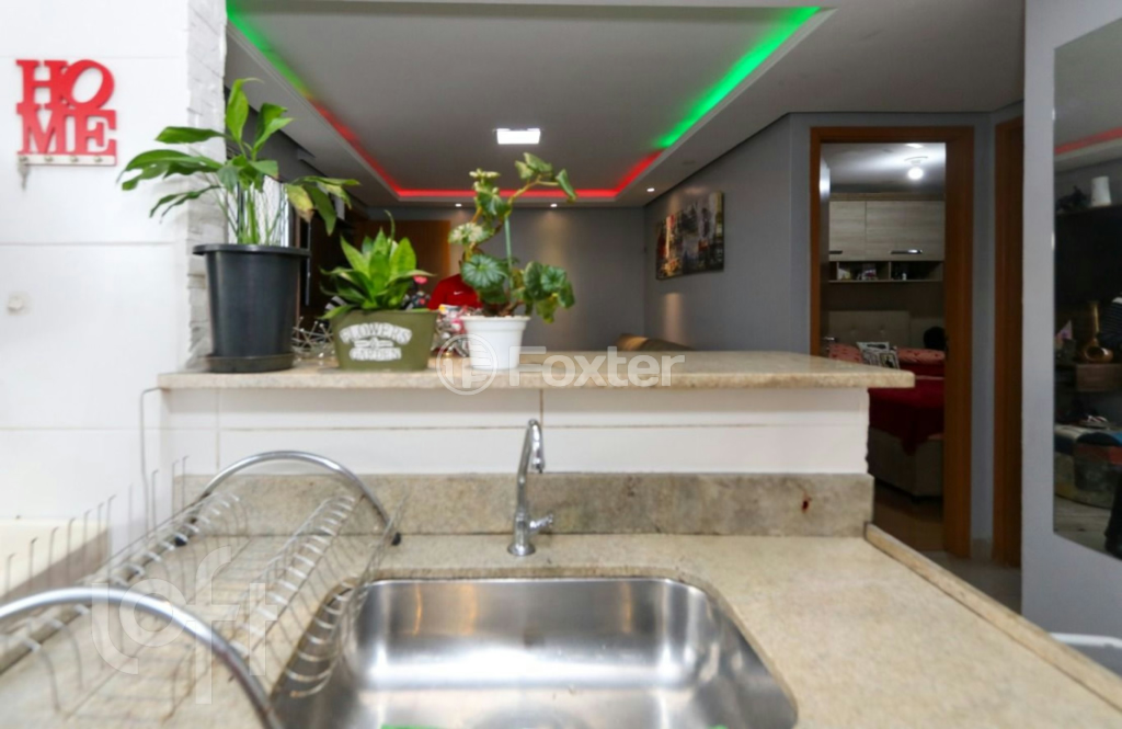 Apartamento à venda com 2 quartos, 41m² - Foto 21