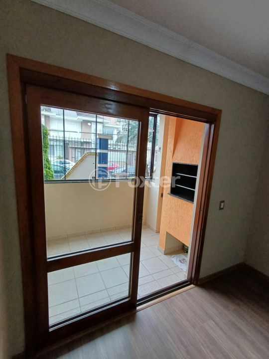 Apartamento à venda com 2 quartos, 72m² - Foto 4
