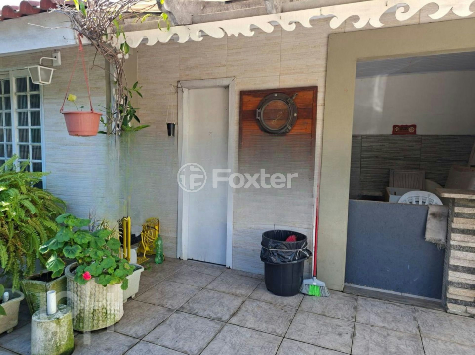 Casa à venda com 4 quartos, 162m² - Foto 5
