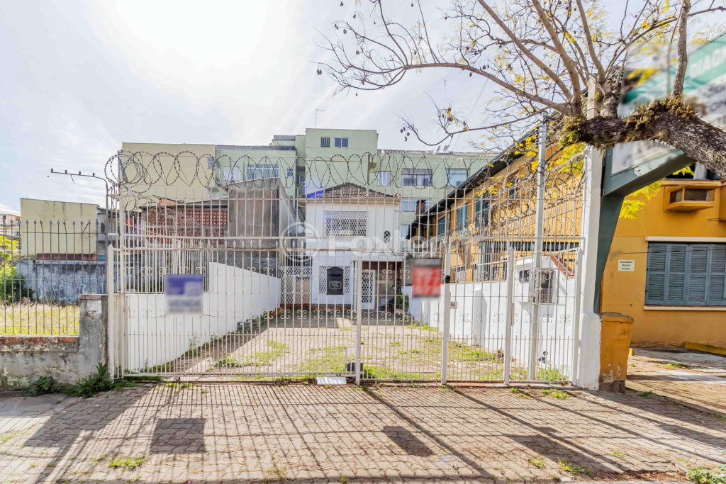 Casa à venda com 4 quartos, 185m² - Foto 1