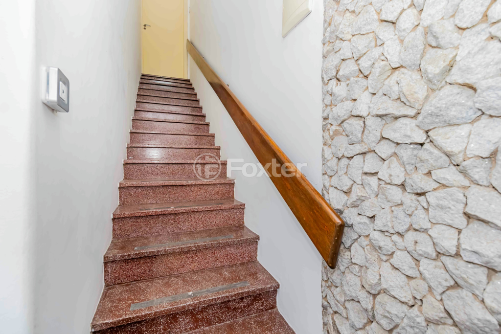 Casa à venda com 4 quartos, 185m² - Foto 27