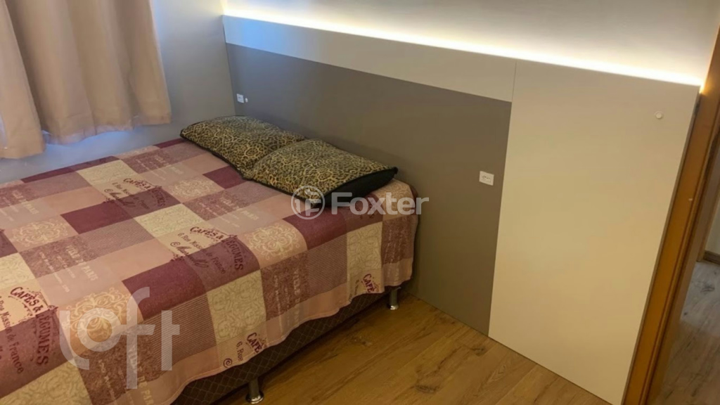 Apartamento à venda com 2 quartos, 48m² - Foto 2