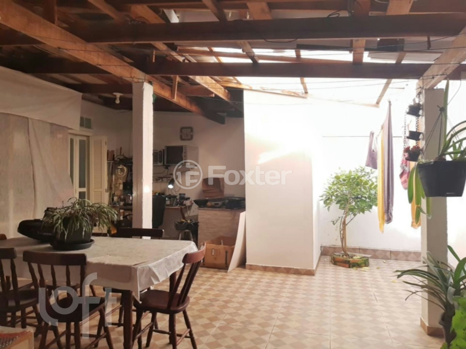 Casa à venda com 2 quartos, 143m² - Foto 14