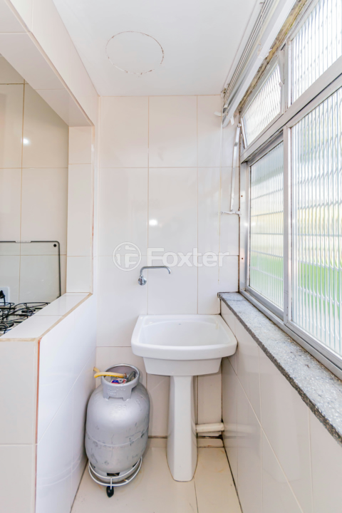 Apartamento à venda com 2 quartos, 56m² - Foto 20