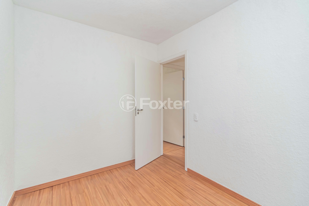Apartamento à venda com 2 quartos, 41m² - Foto 11