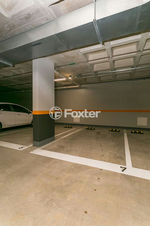 Apartamento à venda com 1 quarto, 40m² - Foto 19