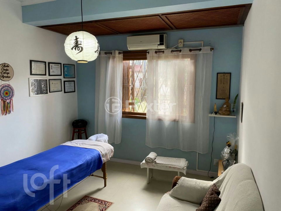 Casa à venda com 5 quartos, 244m² - Foto 7