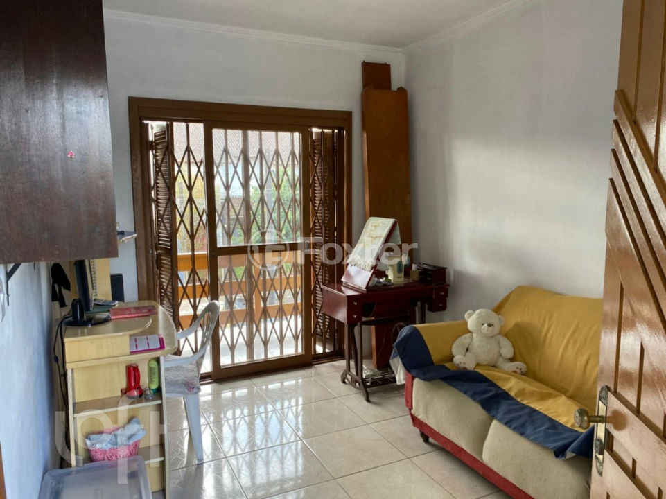 Casa à venda com 5 quartos, 244m² - Foto 18