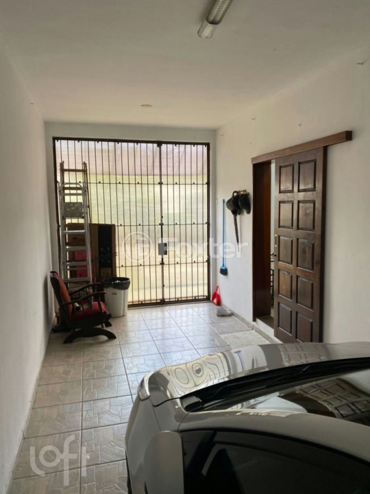Casa à venda com 5 quartos, 244m² - Foto 9