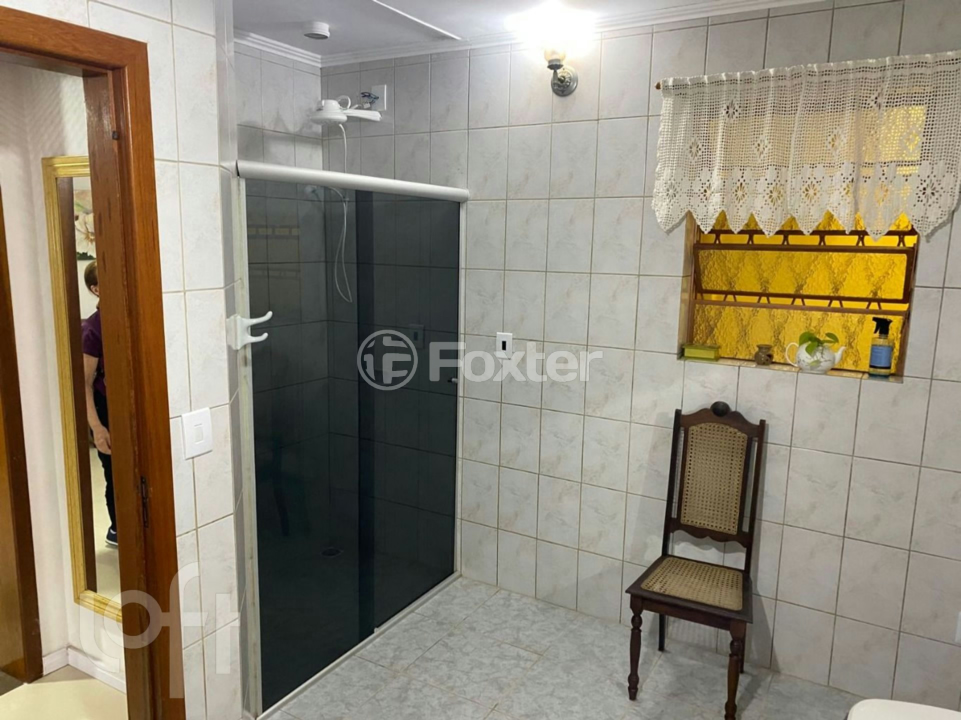 Casa à venda com 5 quartos, 244m² - Foto 16