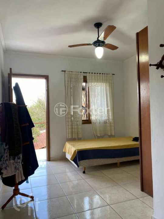 Casa à venda com 5 quartos, 244m² - Foto 15