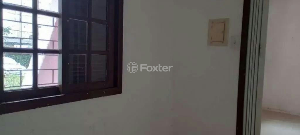 Casa à venda com 2 quartos, 114m² - Foto 1