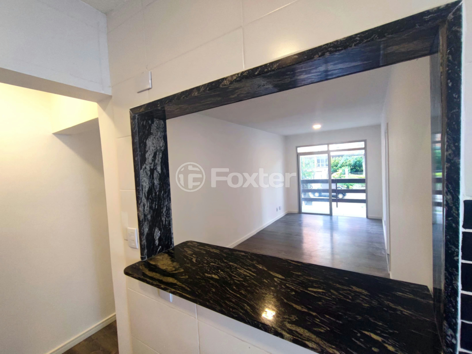 Apartamento à venda com 2 quartos, 68m² - Foto 5