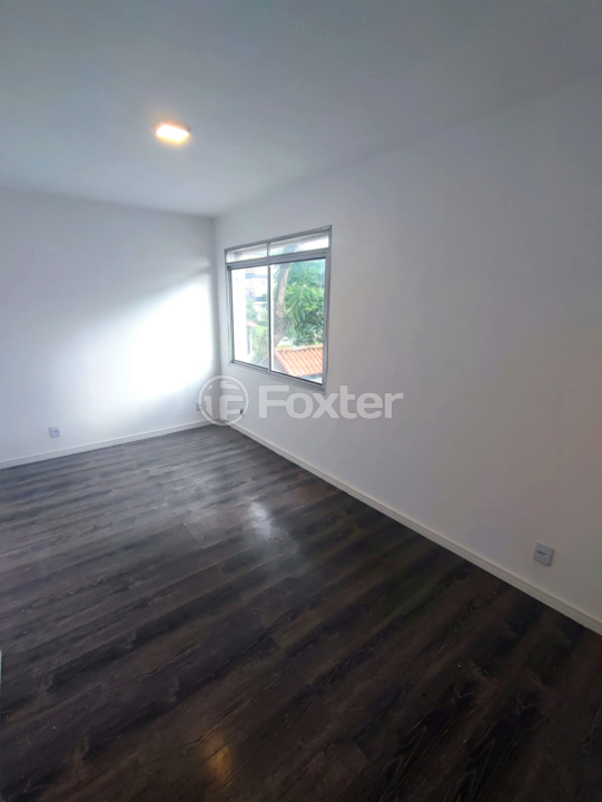 Apartamento à venda com 2 quartos, 68m² - Foto 19