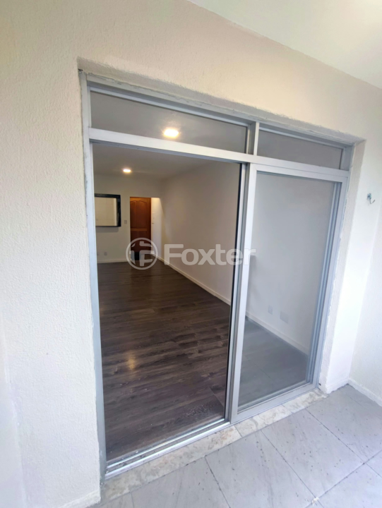 Apartamento à venda com 2 quartos, 68m² - Foto 23
