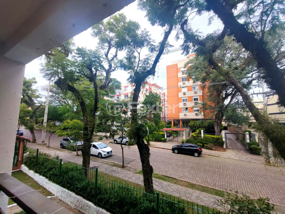 Apartamento à venda com 2 quartos, 68m² - Foto 49
