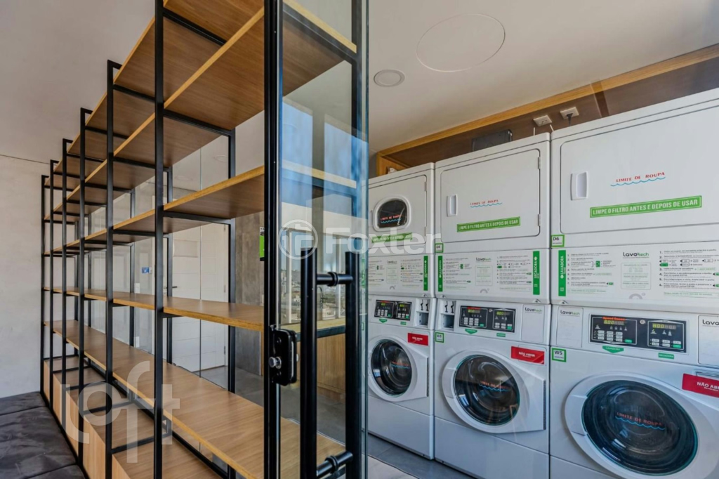 Apartamento à venda com 1 quarto, 44m² - Foto 32