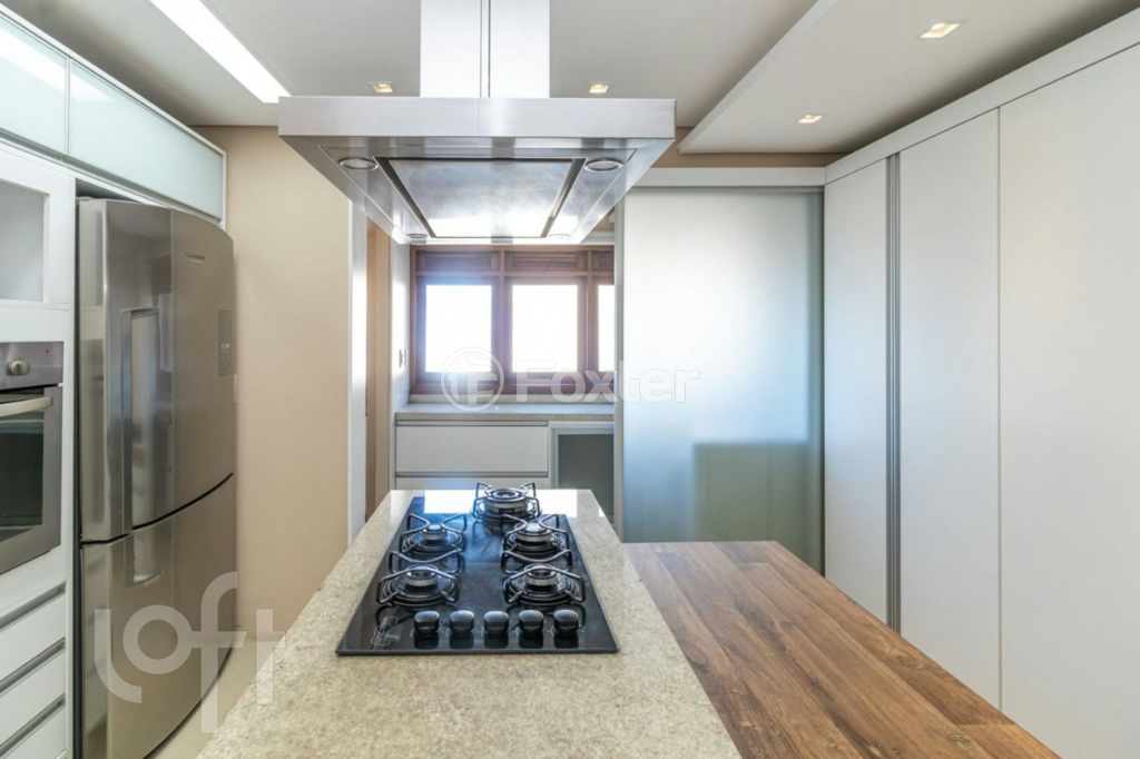 Cobertura à venda com 3 quartos, 213m² - Foto 2