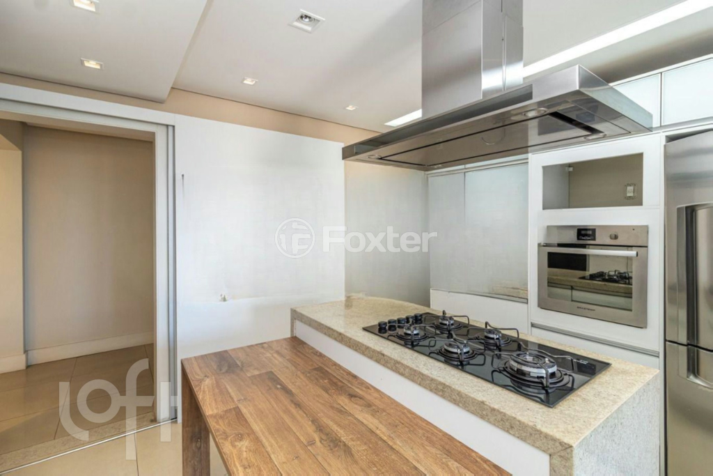 Cobertura à venda com 3 quartos, 213m² - Foto 4