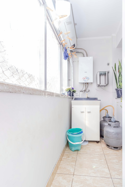 Apartamento à venda com 2 quartos, 79m² - Foto 23