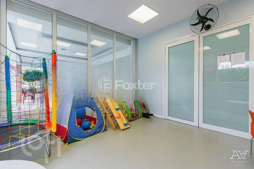 Apartamento à venda com 2 quartos, 65m² - Foto 24