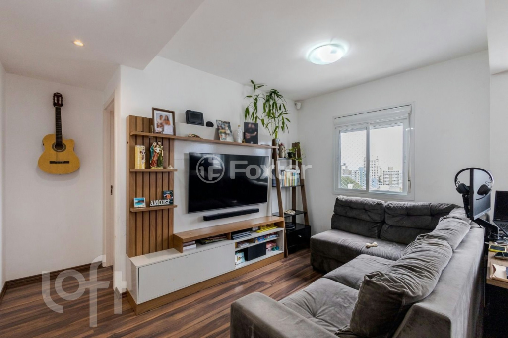 Apartamento à venda com 2 quartos, 65m² - Foto 1