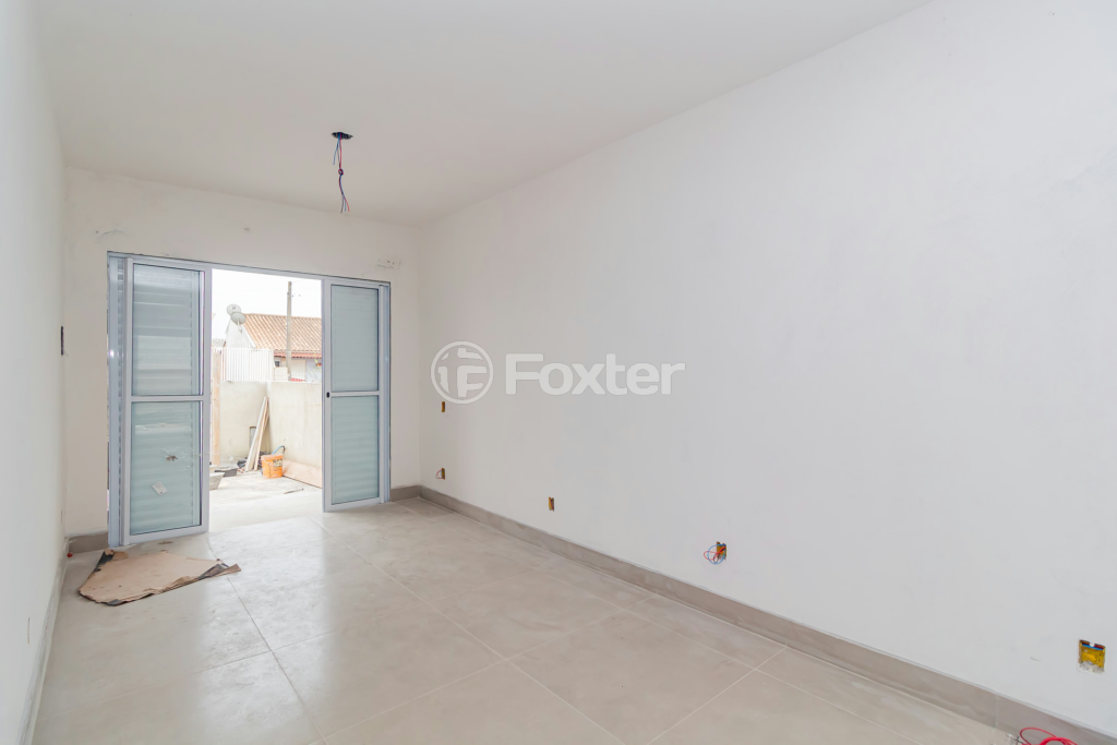 Casa à venda com 2 quartos, 68m² - Foto 5