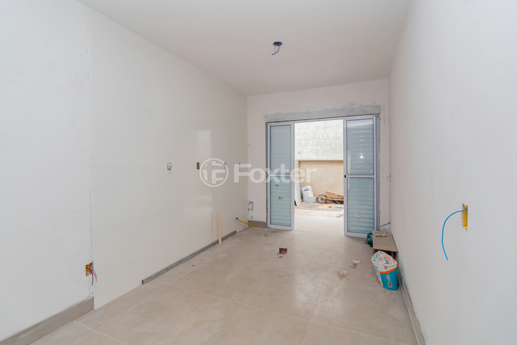 Casa à venda com 2 quartos, 68m² - Foto 6