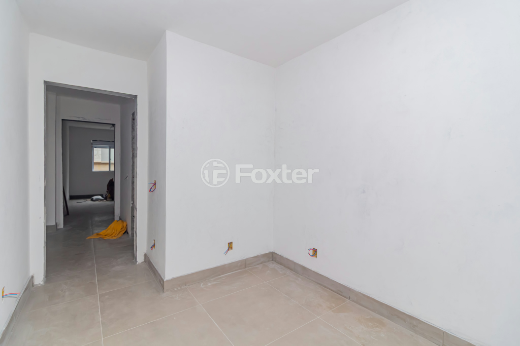 Casa à venda com 2 quartos, 68m² - Foto 9