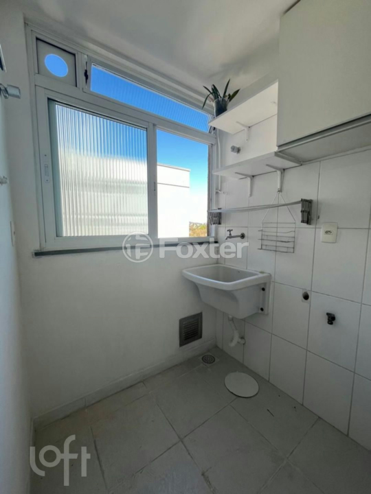 Apartamento à venda com 3 quartos, 67m² - Foto 4