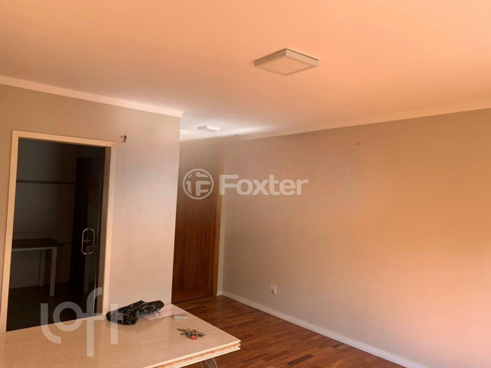 Apartamento à venda com 3 quartos, 104m² - Foto 1
