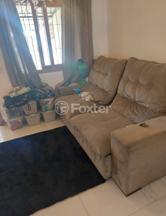 Casa à venda com 2 quartos, 69m² - Foto 2